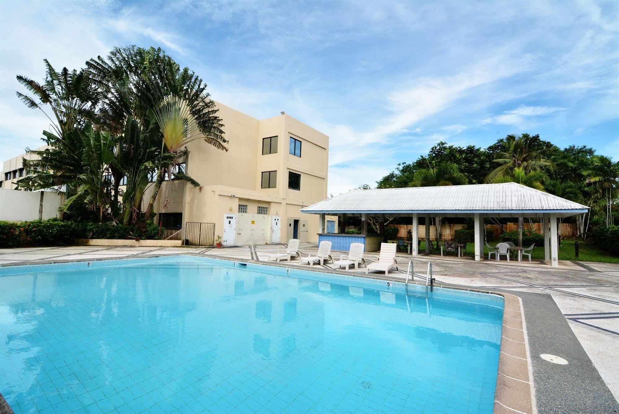Pacific Bay Hotel Tumon Exterior foto